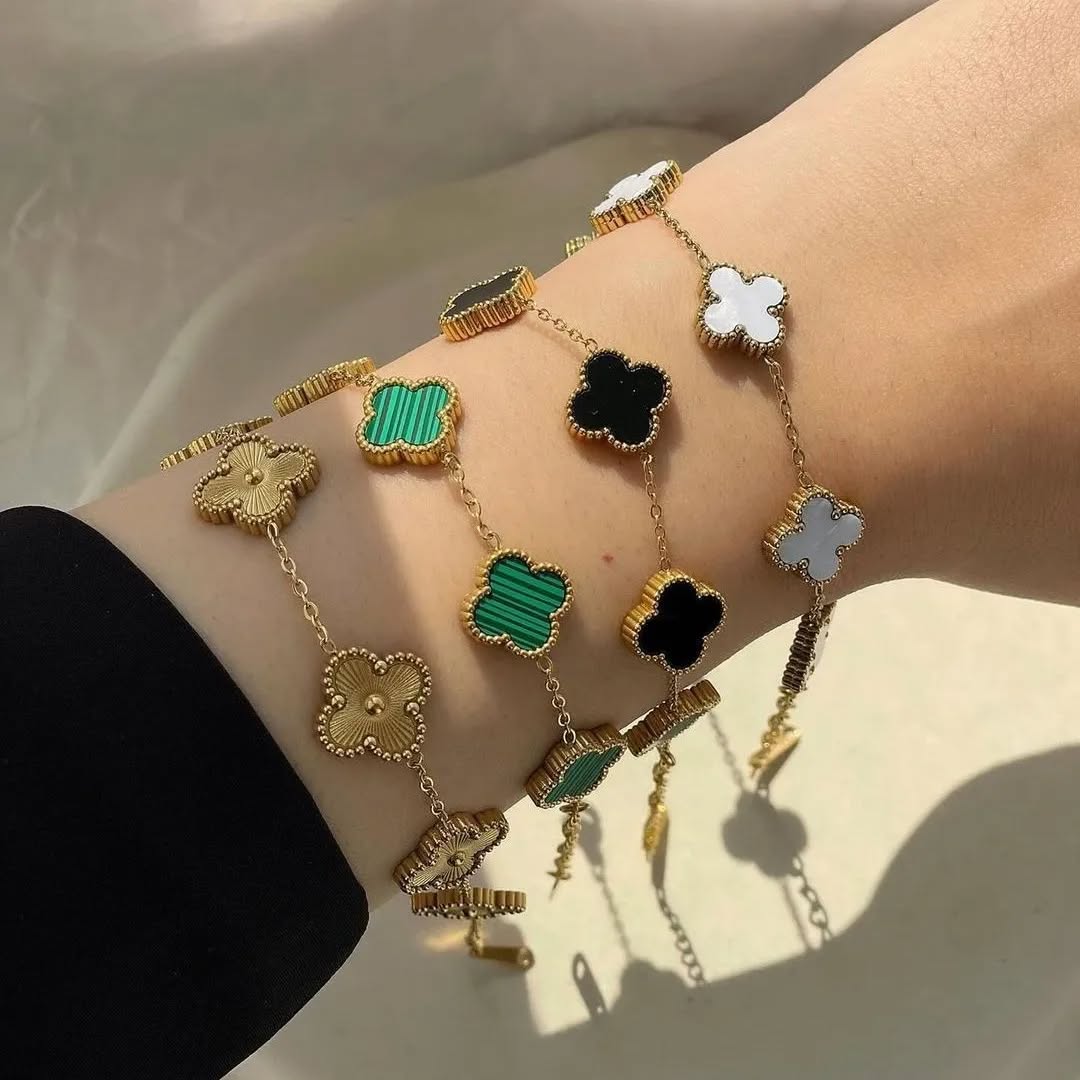 CLOVER BRACELET SET | HOLLYWOOD