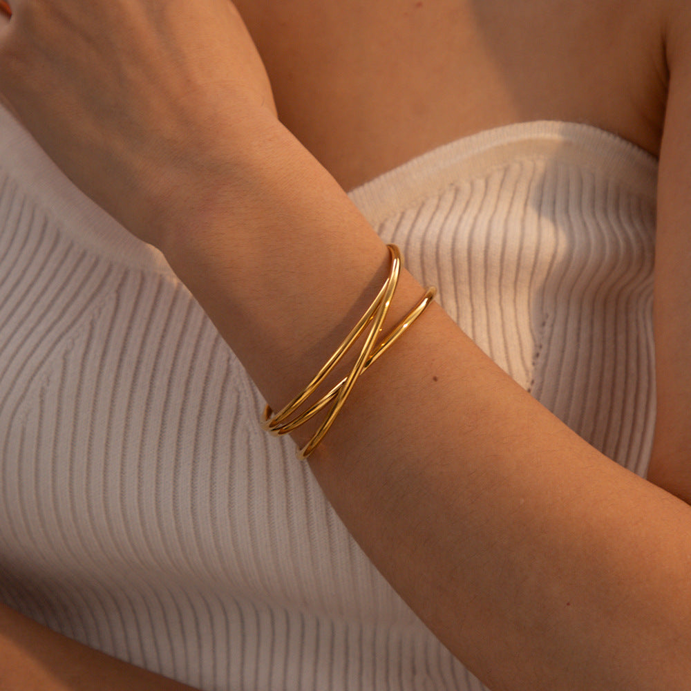 Dolly Gold Bracelet