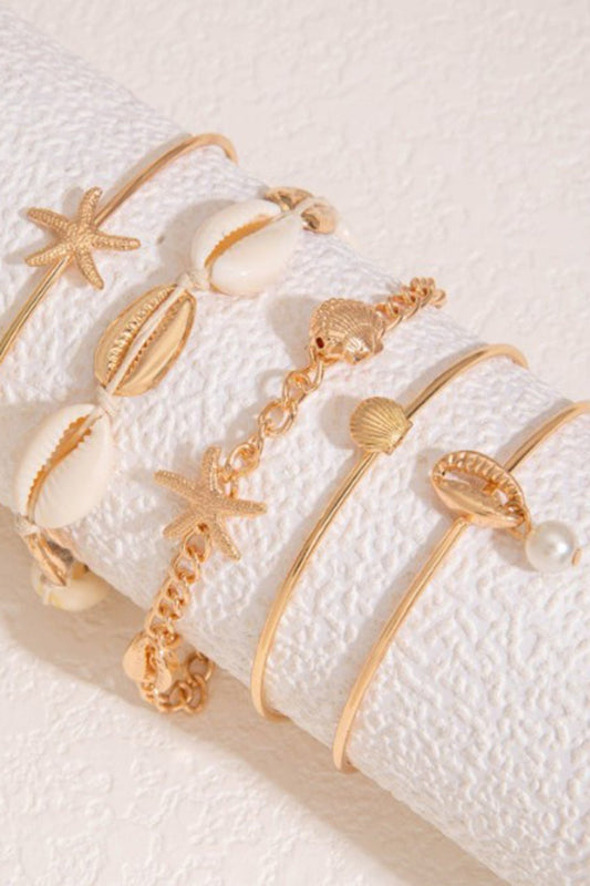 BRACELET WITH SHELLS AND STARFISH